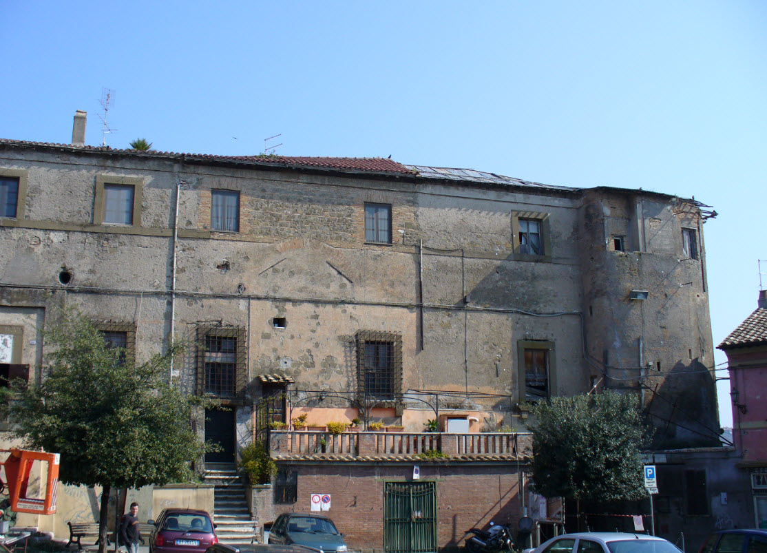 Castello Degli Orsini, Italy